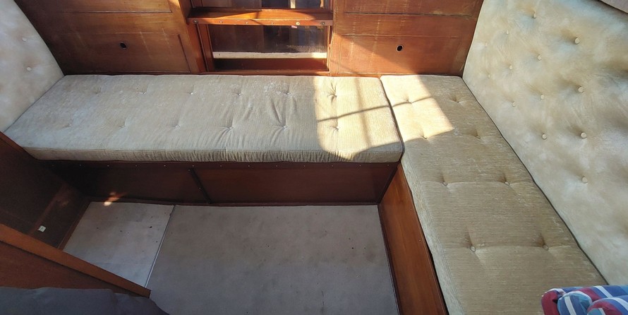 Birchwood 33 GT (available)