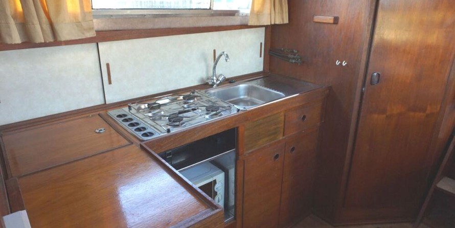 Birchwood 33 GT (available)