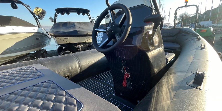 Highfield ocean master 460 aluminium rib