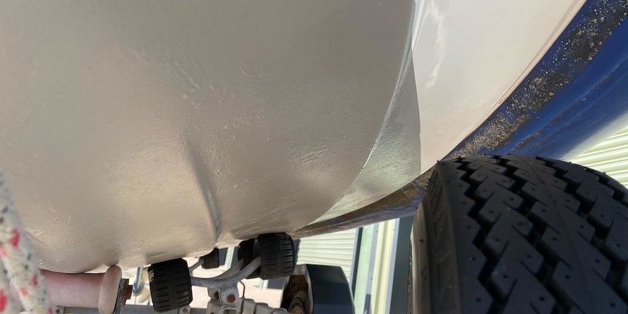 Avon Seasport 400 Deluxe