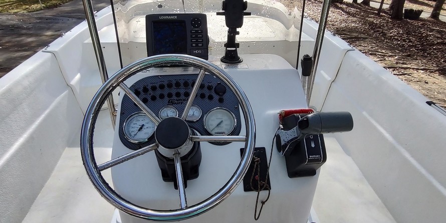 Carolina skiff 218 dlv