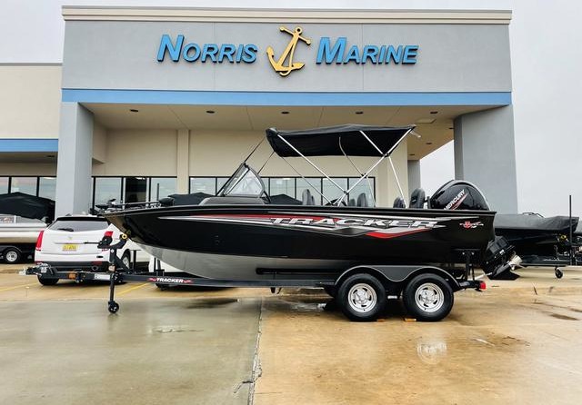 Tracker Targa V-18 WT