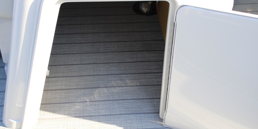 Sunchaser Boats Geneva Sport 24 LR DH Sport