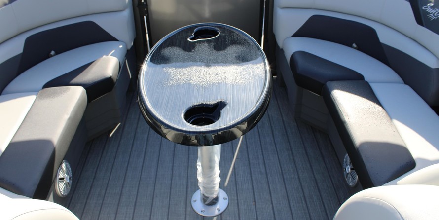 Sunchaser Boats Geneva Sport 24 LR DH Sport