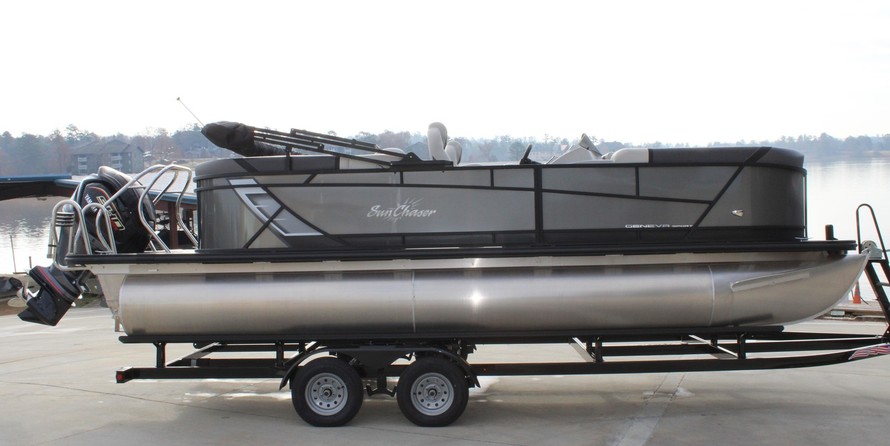 Sunchaser Boats Geneva Sport 24 LR DH Sport