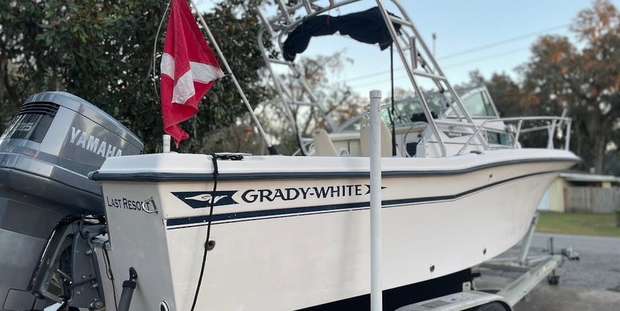 Grady-White Adventure 208
