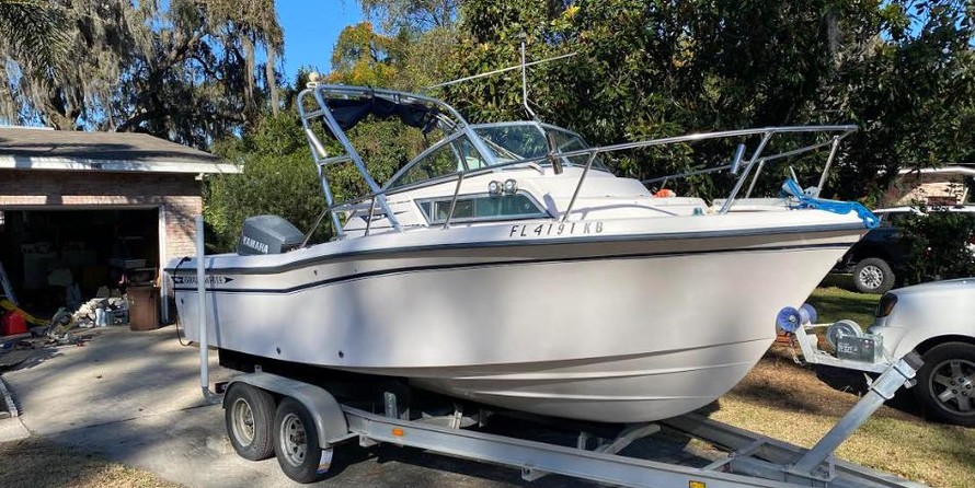 Grady-White Adventure 208