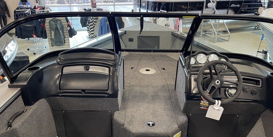 Lund Boats 2075 Pro-V Sport