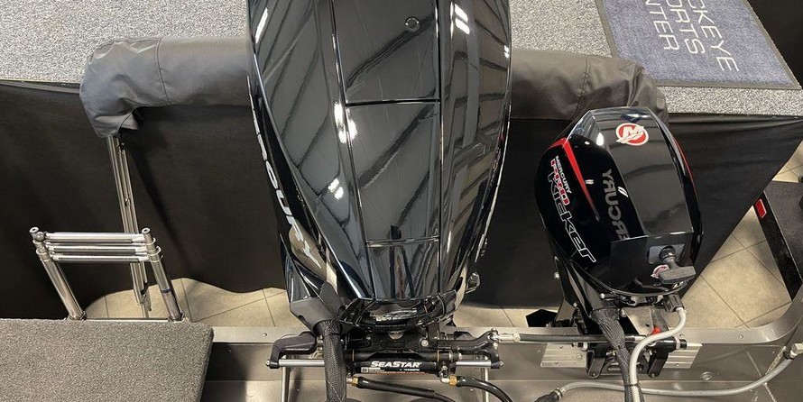 Lund Boats 2075 Pro-V Sport