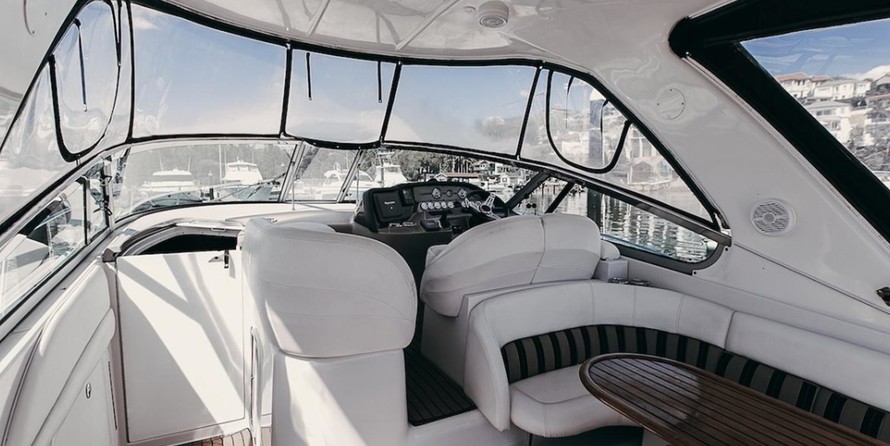 Four winns 378 vista