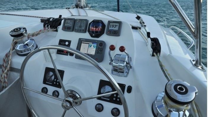 Leopard 44 - 4 + 2 cab.