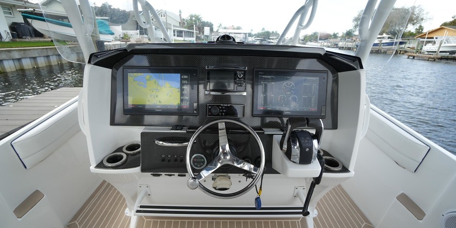 Nor-tech 340 Sport Open