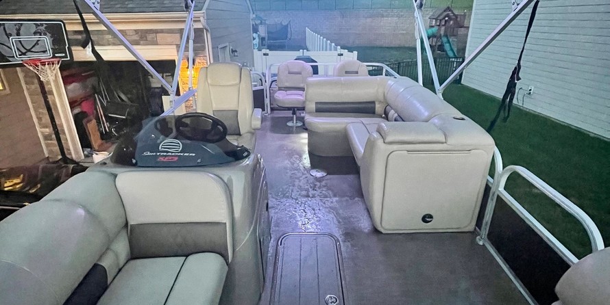 Sun Tracker SportFish 22 XP3