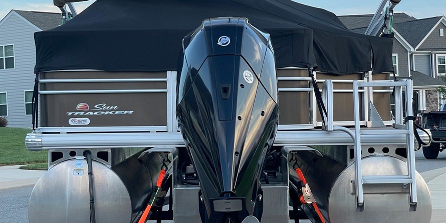 Sun Tracker SportFish 22 XP3