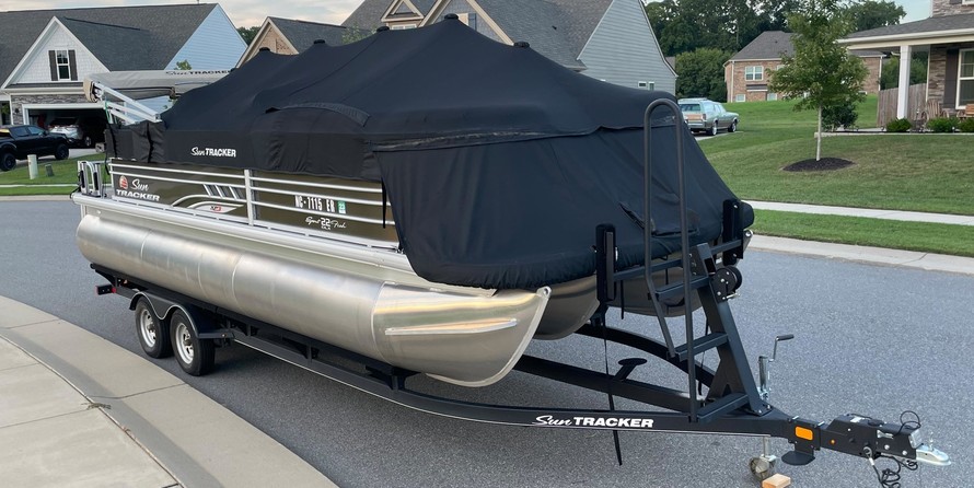 Sun Tracker SportFish 22 XP3