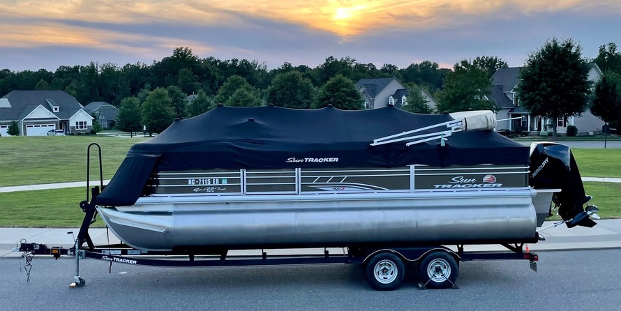 Sun Tracker SportFish 22 XP3