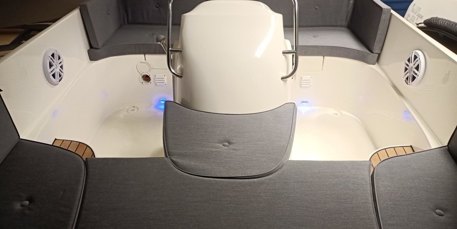 Dok en Scheepsbouw Woudsend Doggersbank Offshore 84