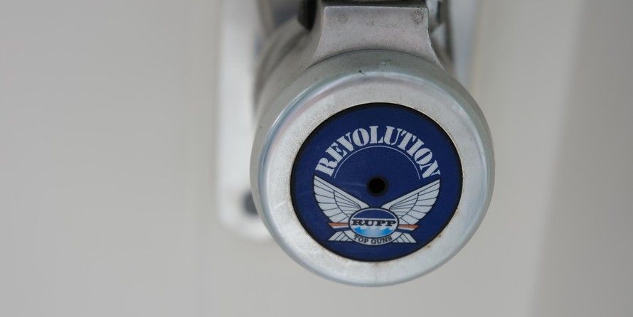 Cobia 217 center console