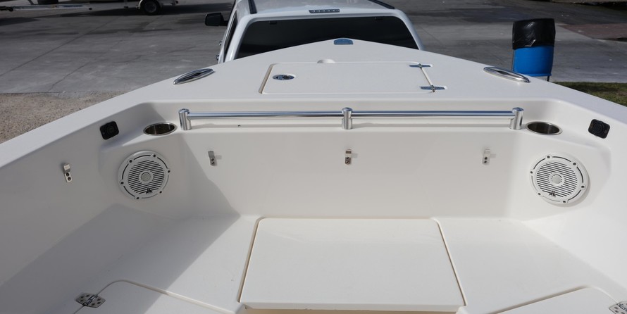 Cobia 217 center console
