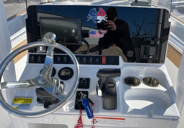 Sea Ray hunt ultra 211