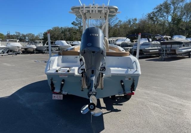 Sea Ray hunt ultra 211