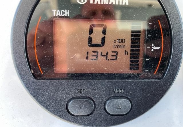 Sea Ray hunt ultra 211