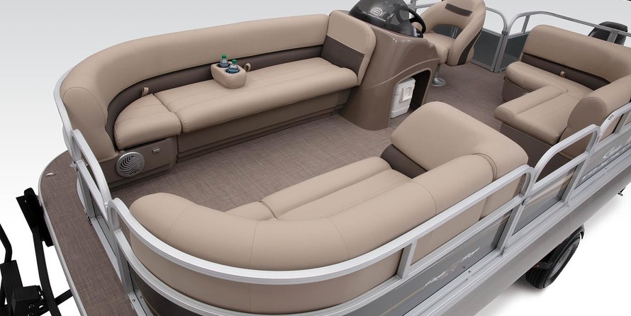 Sun Tracker Party Barge 18 DLX