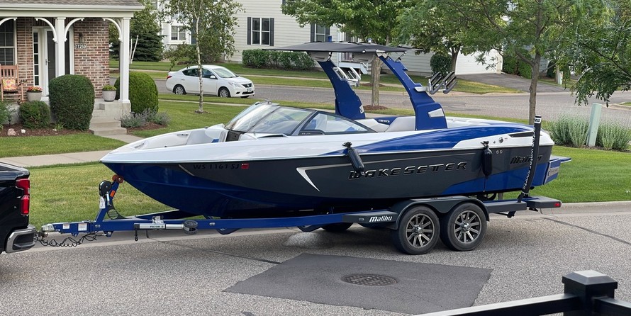 Malibu Wakesetter 23 LSV