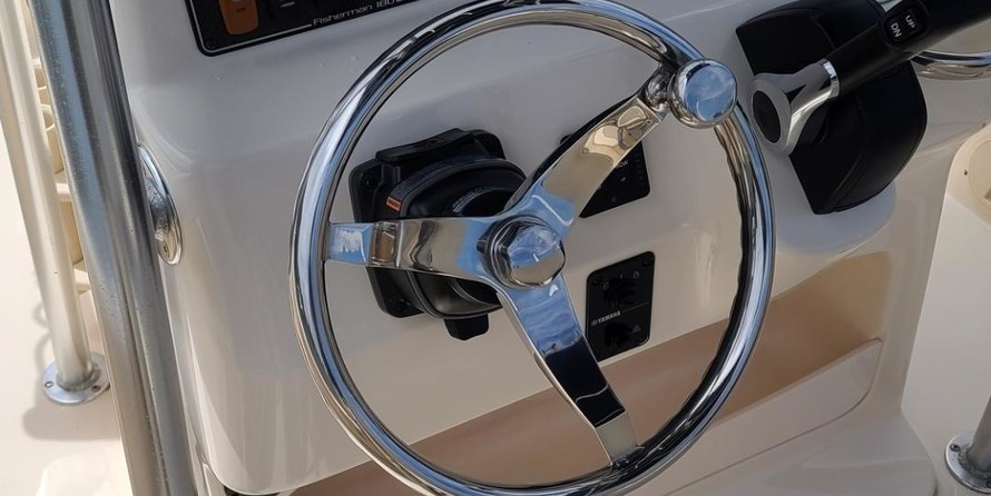 Grady-White Fisherman 180