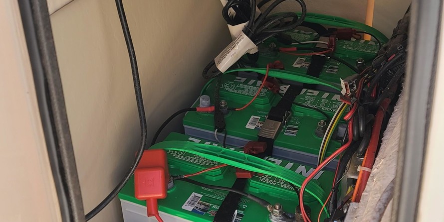 Grady-White Fisherman 180