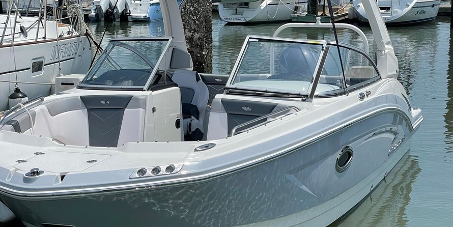 Chaparral 230 SunCoast