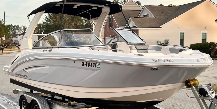 Chaparral 230 SunCoast