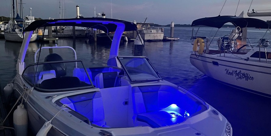 Chaparral 230 SunCoast