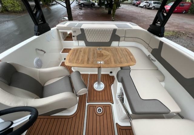 Bayliner VR5 BOWRIDER