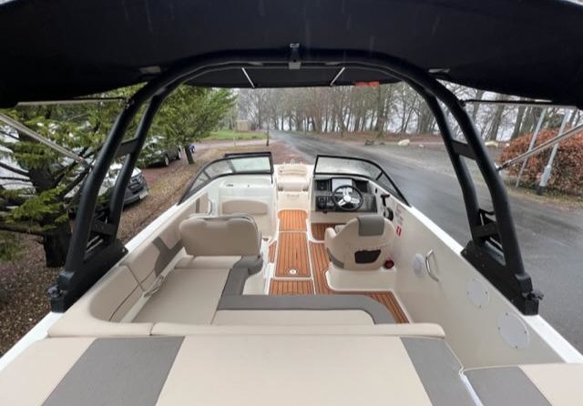 Bayliner VR5 BOWRIDER