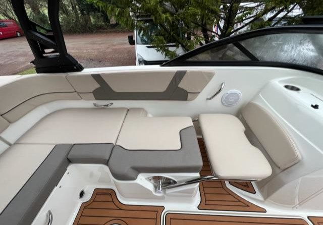 Bayliner VR5 BOWRIDER