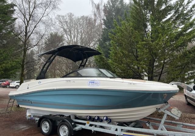 Bayliner VR5 BOWRIDER