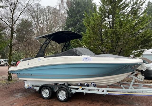 Bayliner VR5 BOWRIDER