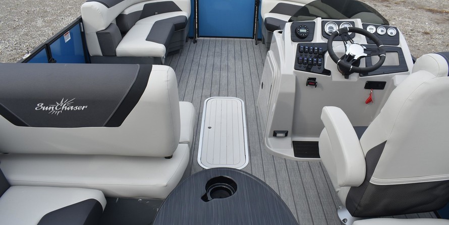 Sunchaser Boats Geneva Sport 24 LR DH Sport