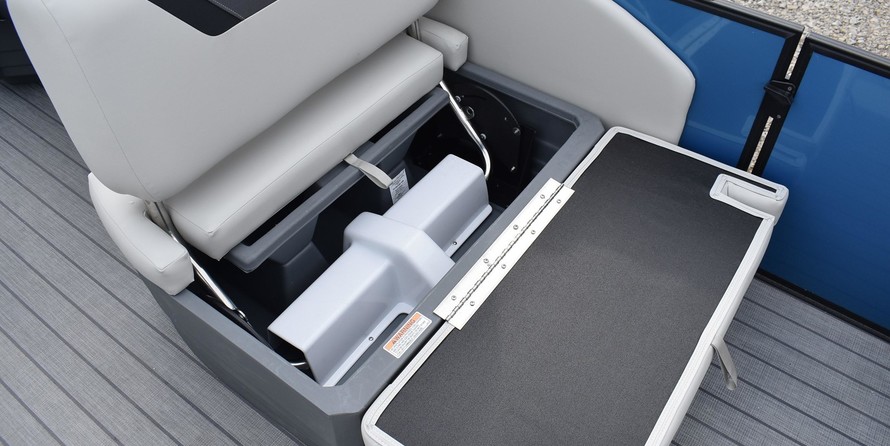 Sunchaser Boats Geneva Sport 24 LR DH Sport