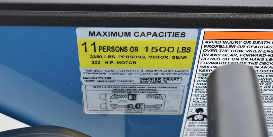 Sunchaser Boats Geneva Sport 24 LR DH Sport