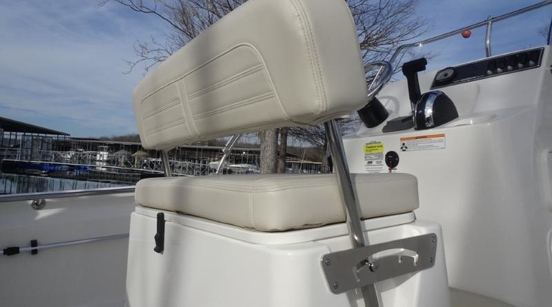 Boston Whaler 170 Montauk