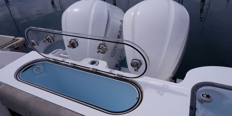 288 Sea Fox Commander