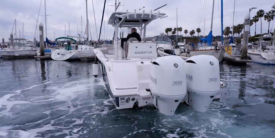 288 Sea Fox Commander