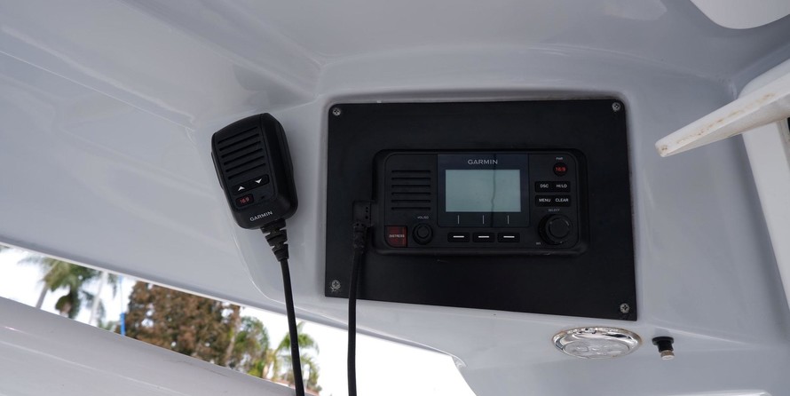 288 Sea Fox Commander