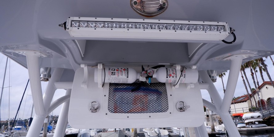 288 Sea Fox Commander