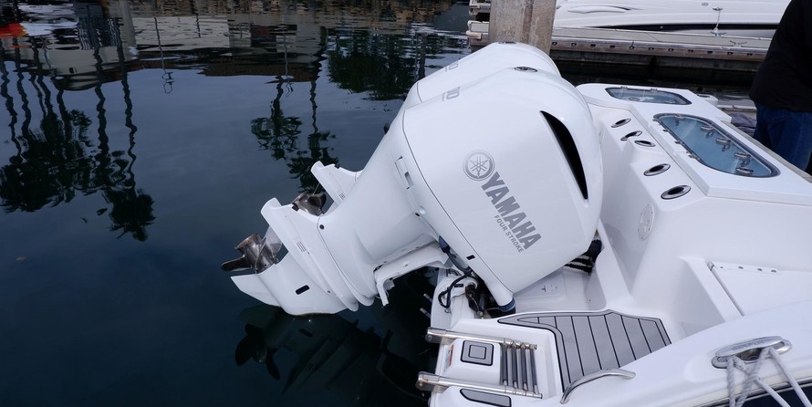 288 Sea Fox Commander