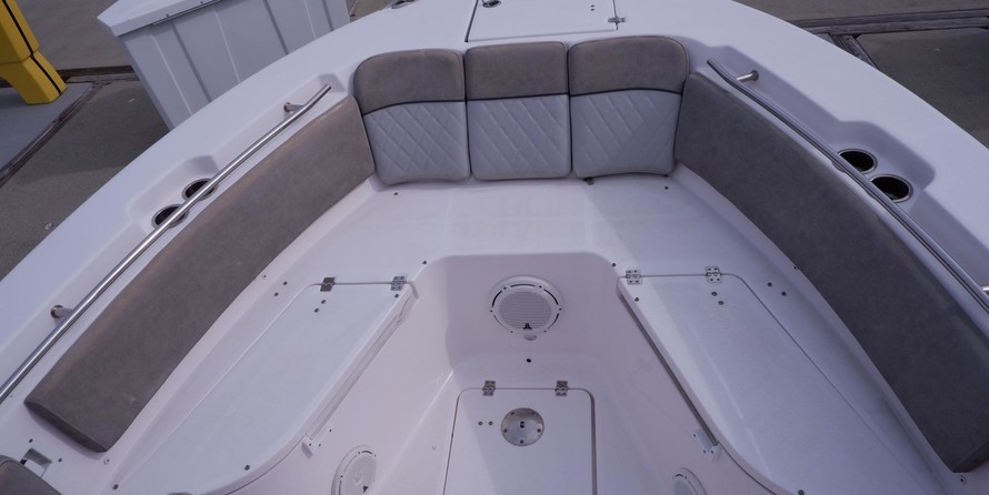 288 Sea Fox Commander