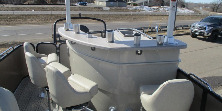 Premier Pontoons Grand Entertainer
