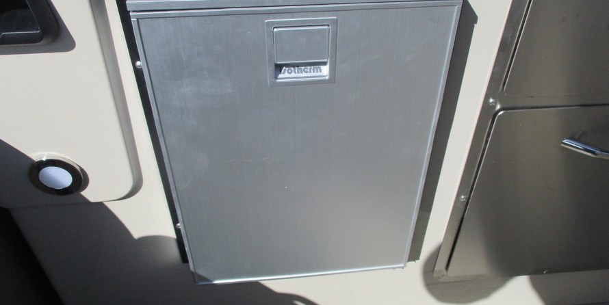 Premier Pontoons Grand Entertainer